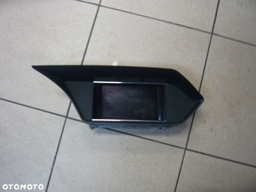 Wyświetlacz ekran nawigacji A2129024703 Mercedes-Benz W212 - 1