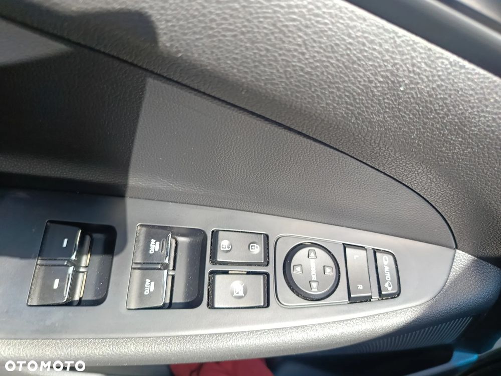 Hyundai Tucson - 16