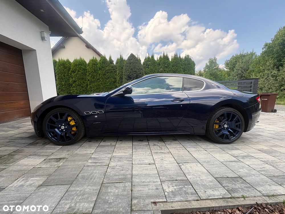 Maserati GranTurismo S - 2