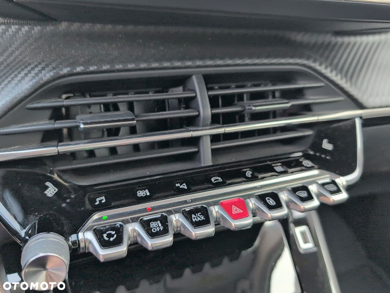 Peugeot 2008 1.2 PureTech Allure Pack S&S EAT8 - 16