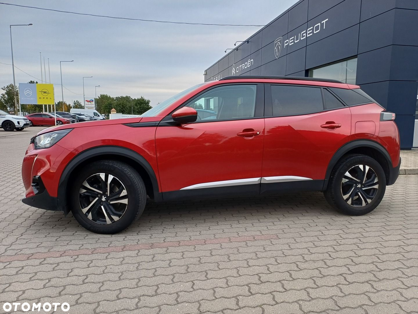 Peugeot 2008 - 7