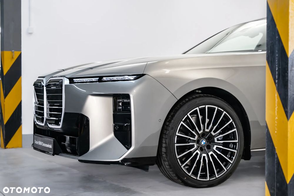 BMW Seria 7 740 xDrive mHEV sport - 14