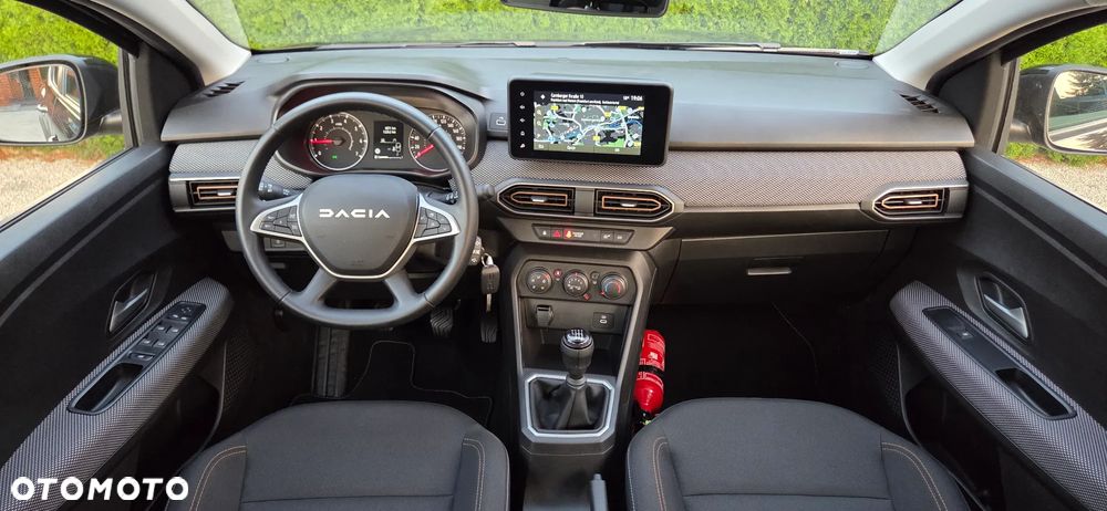 Dacia Sandero Stepway TCe 90 Expression + - 17