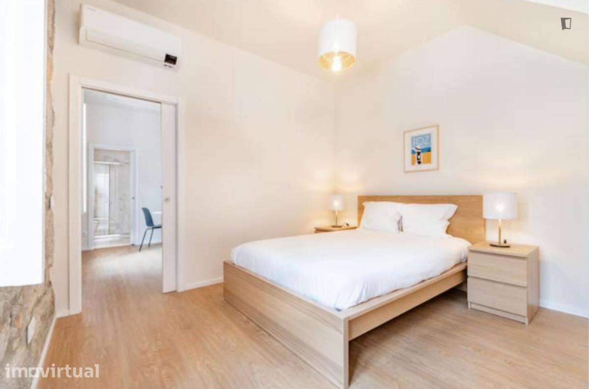 Apartamento com 1 quartos - localizado em Lordelo do Ouro Porto - Grande imagem: 5/18