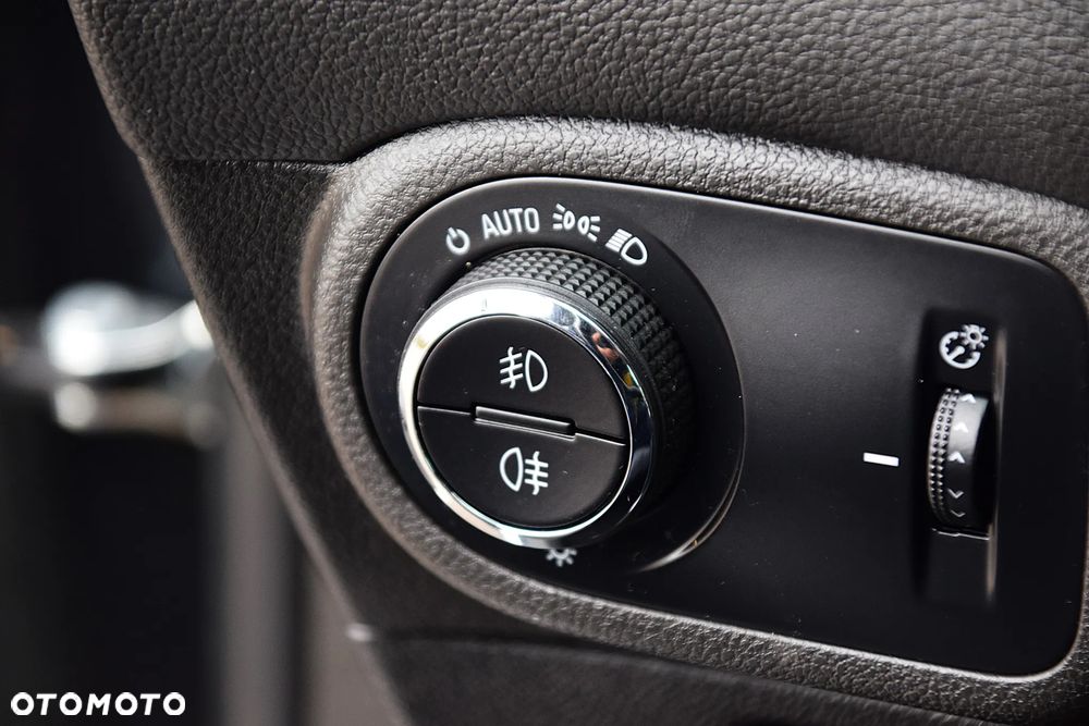 Opel Zafira Tourer 2.0 CDTI Automatik Innovation - 38