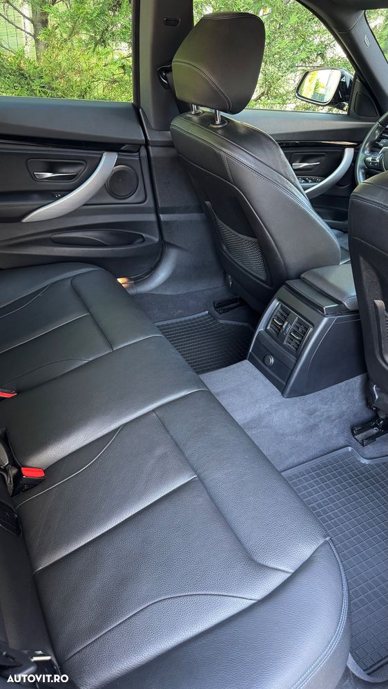 BMW Seria 3 320i xDrive Aut. M Sport - 16