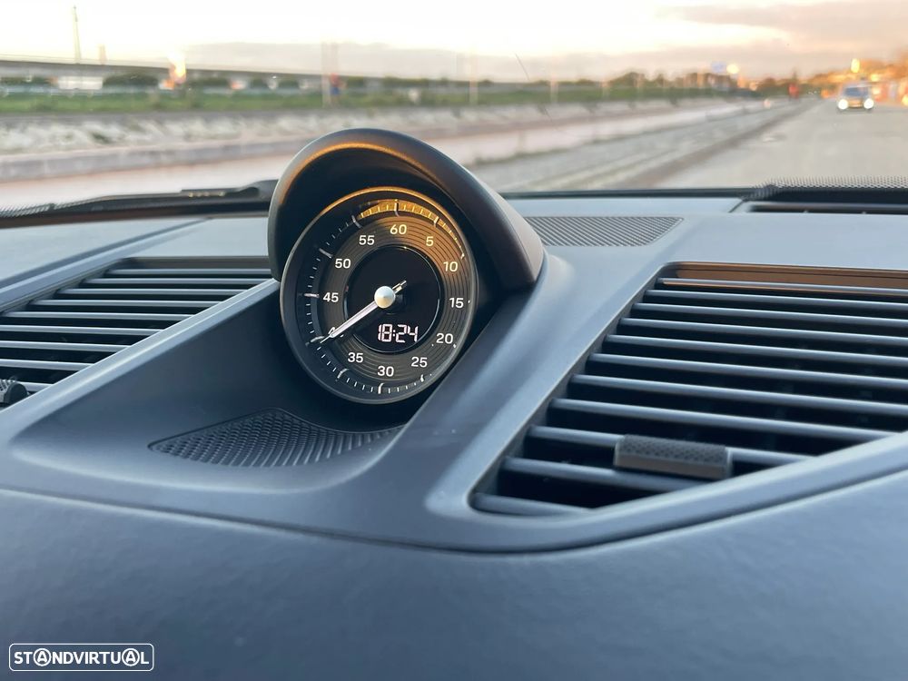 Porsche 911 (992) Carrera 4S PDK - 28