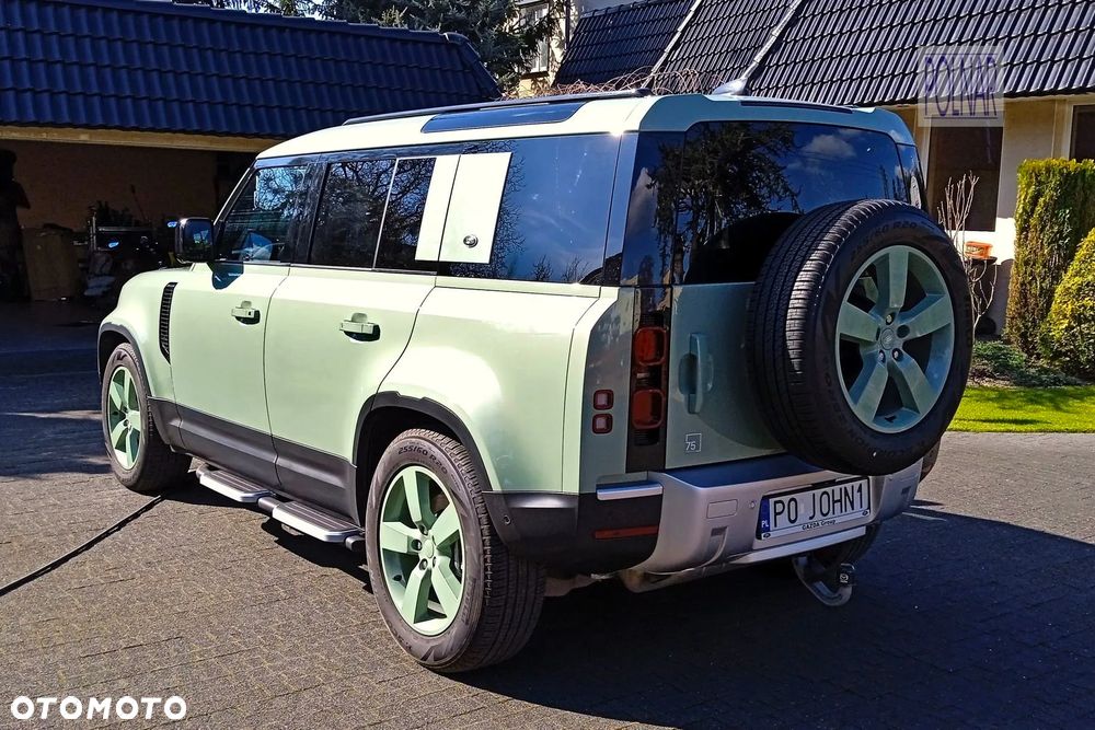 Land Rover Defender 3.0 P400 mHEV 75th Limited Edition - 7