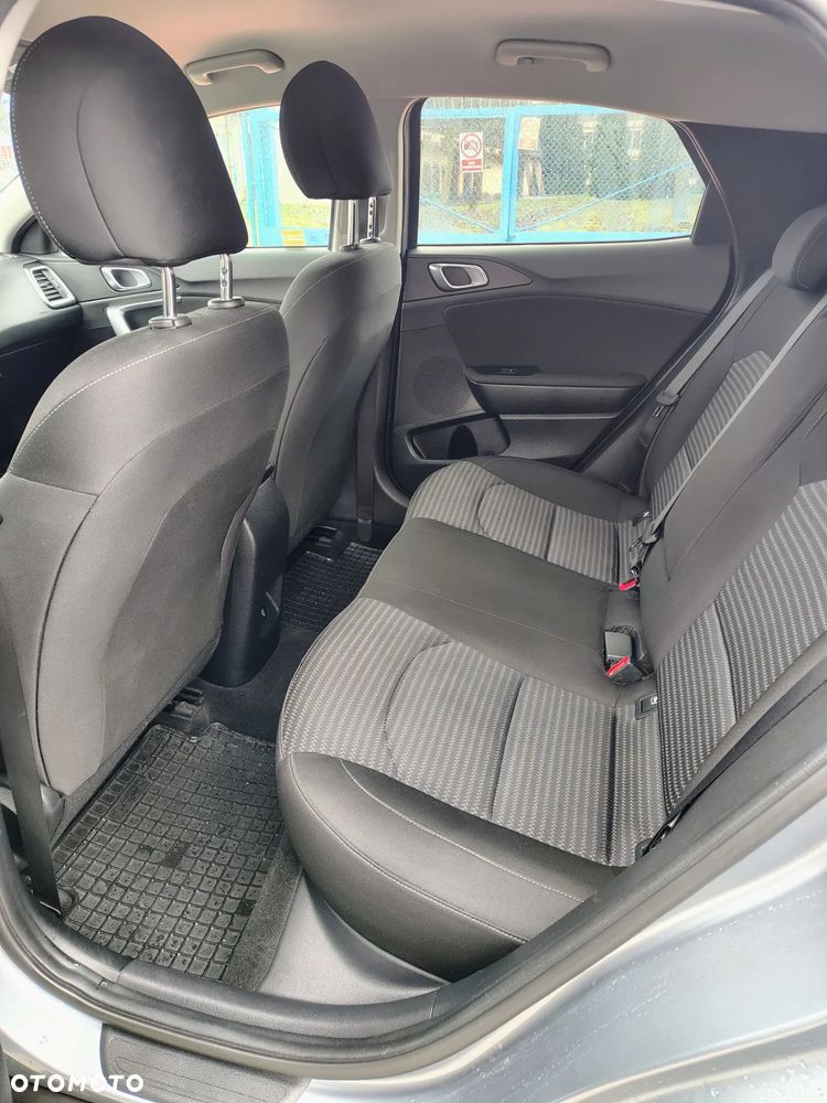 Kia XCeed 1.5 T-GDI M - 9