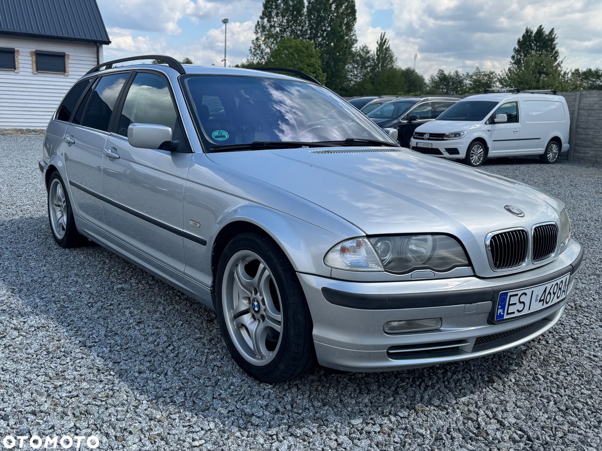 BMW Seria 3 330i Touring Edition Sport - 2