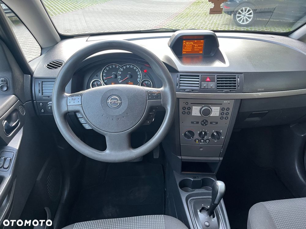 Opel Meriva 1.8 16V Cosmo Easytronic - 21
