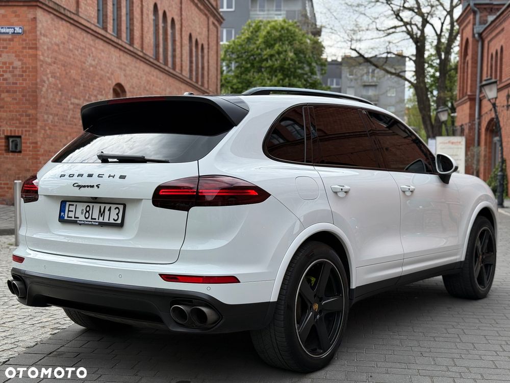 Porsche Cayenne - 5