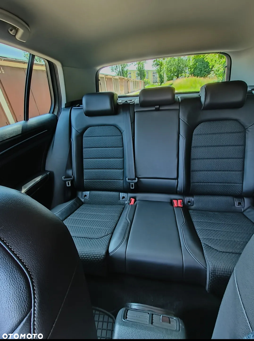 Volkswagen Golf - 8