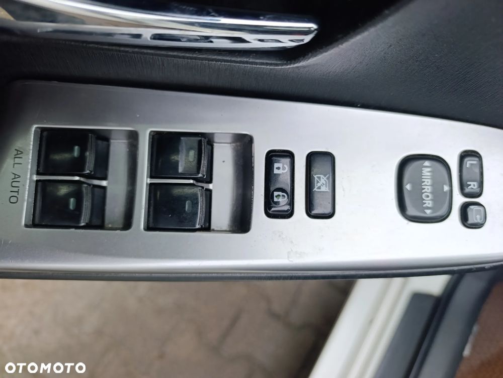 Toyota Prius+ Hybrid 135 Active EU6 - 12