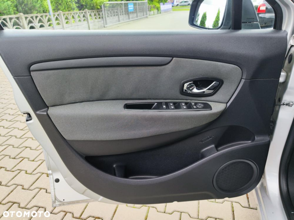Renault Scenic 1.5 dCi Tech Run - 30