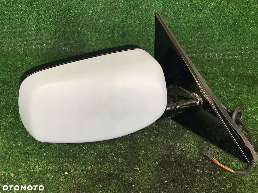 LUSTERKO PRAWE BMW E60 E61 LIFT 3PIN EU WW - 2