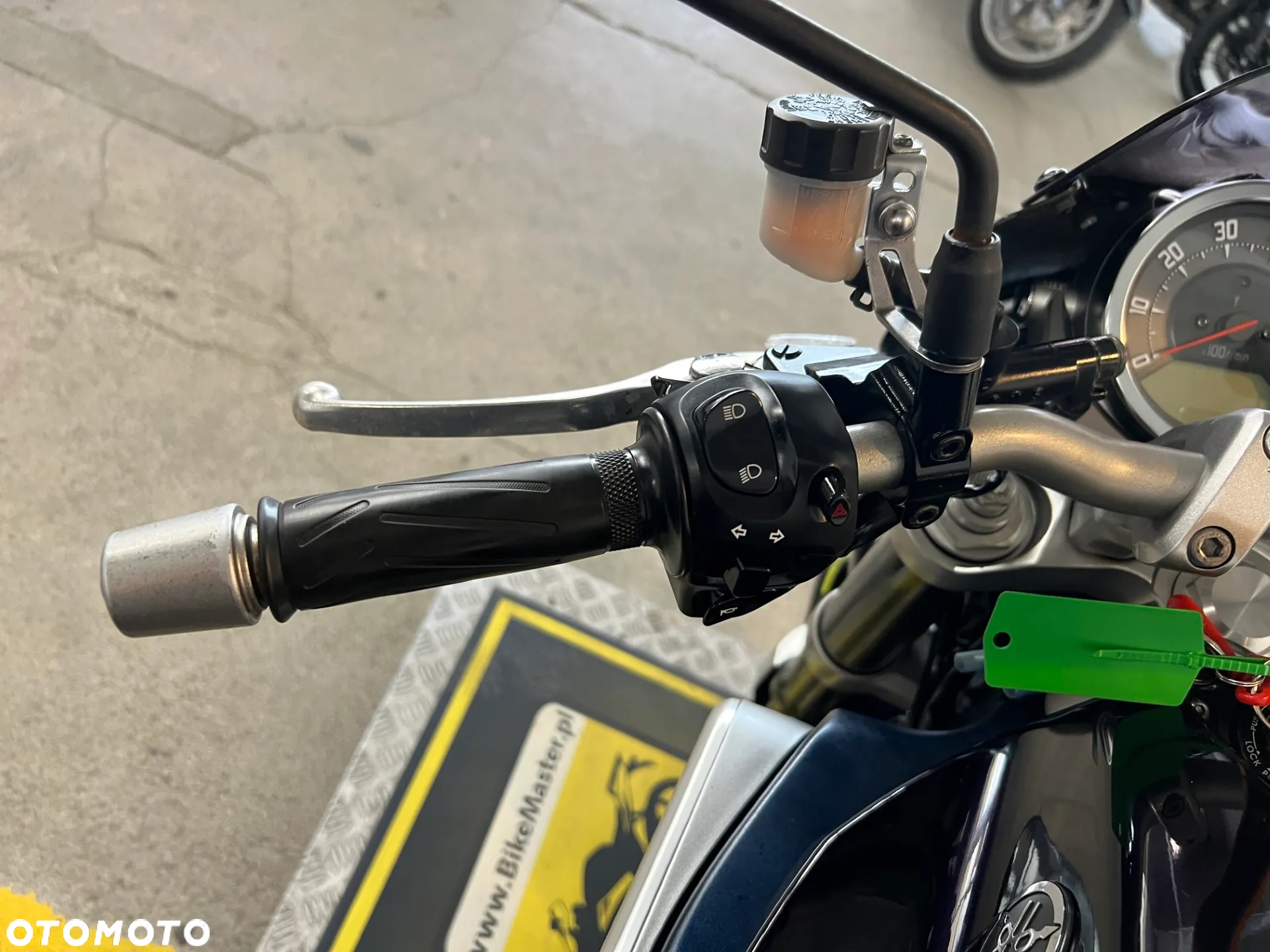 Yamaha MT - 18