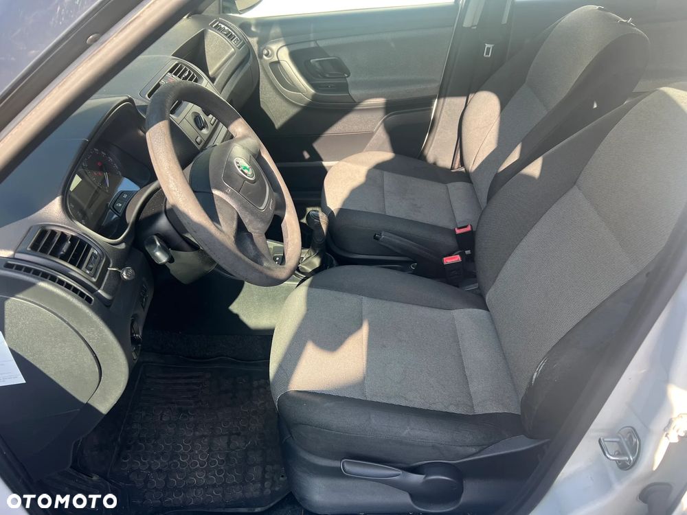 Skoda Fabia 1.6 TDI DPF Active - 9