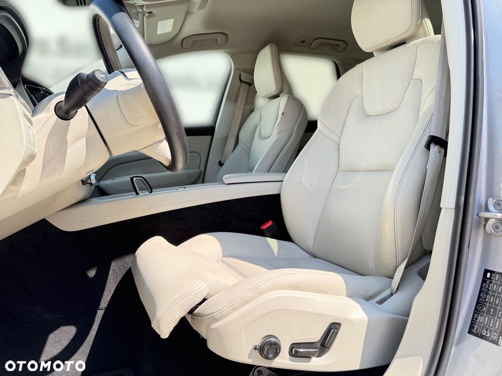 Volvo XC 60 - 11