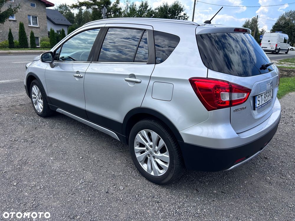 Suzuki SX4 S-Cross 1.4 T Premium - 8