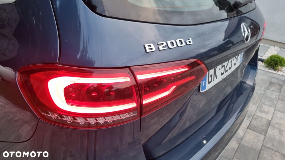 Mercedes-Benz Klasa B 200 d 8G-DCT Entry - 26