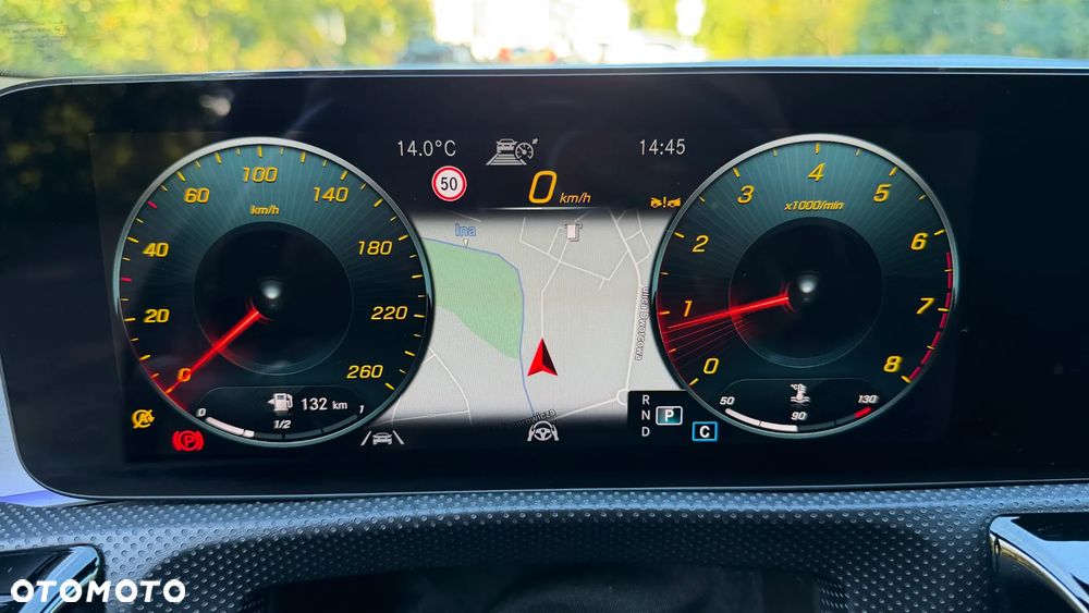 Mercedes-Benz CLA 200 AMG Line 7G-DCT - 32