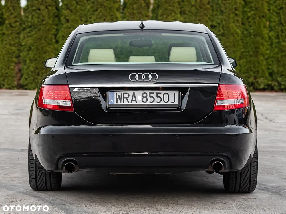 Audi A6 Limousine 3.2 FSI Quattro Tiptronic - 11