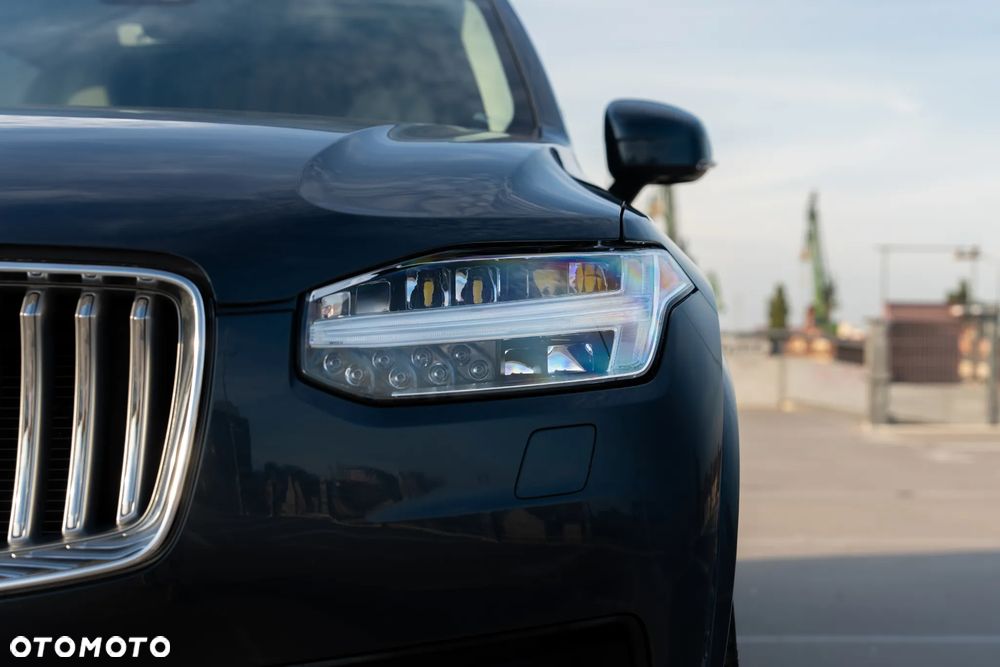 Volvo XC 90 - 10
