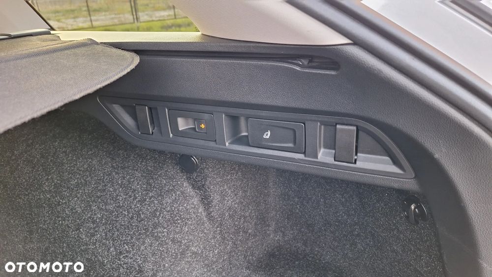 Skoda Octavia 2.0 TDI DSG Exclusive - 39