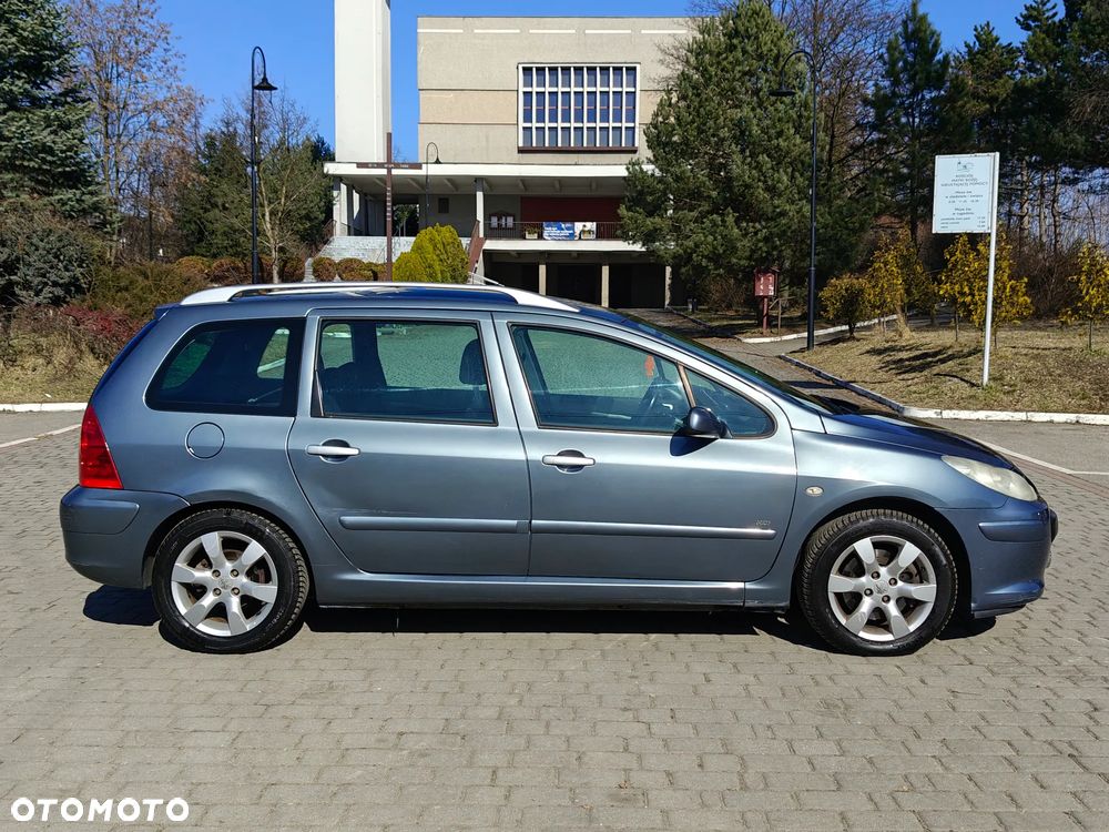 Peugeot 307 HDi 135 Premium - 2