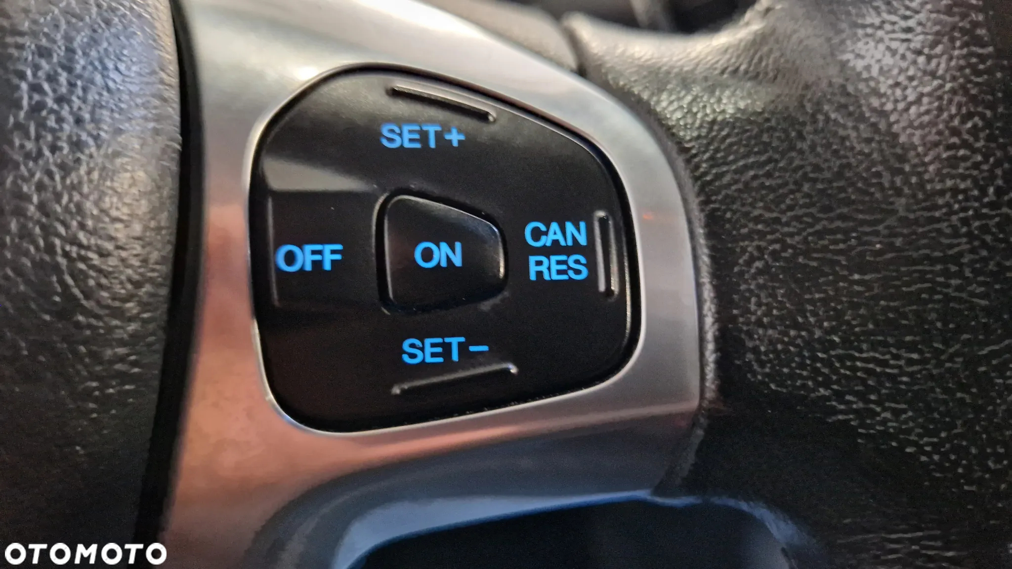 Ford EcoSport 1.0 EcoBoost TITANIUM - 19