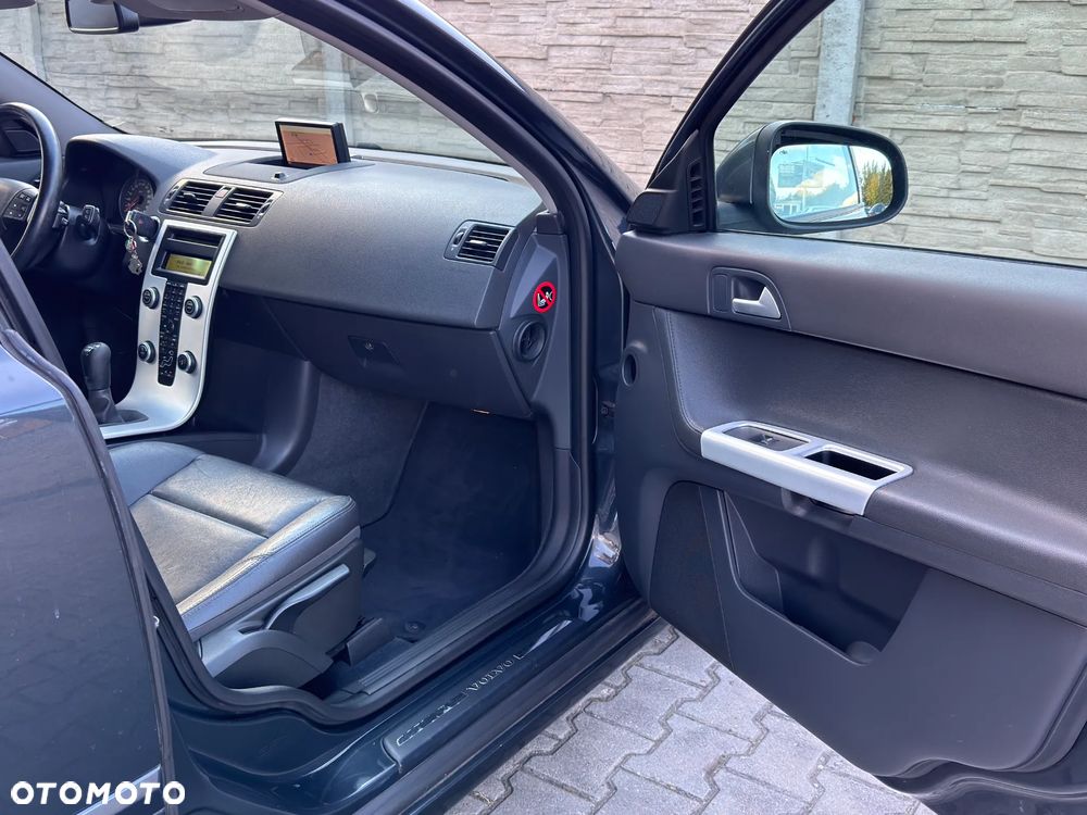 Volvo V50 1.6D DRIVe Momentum - 13