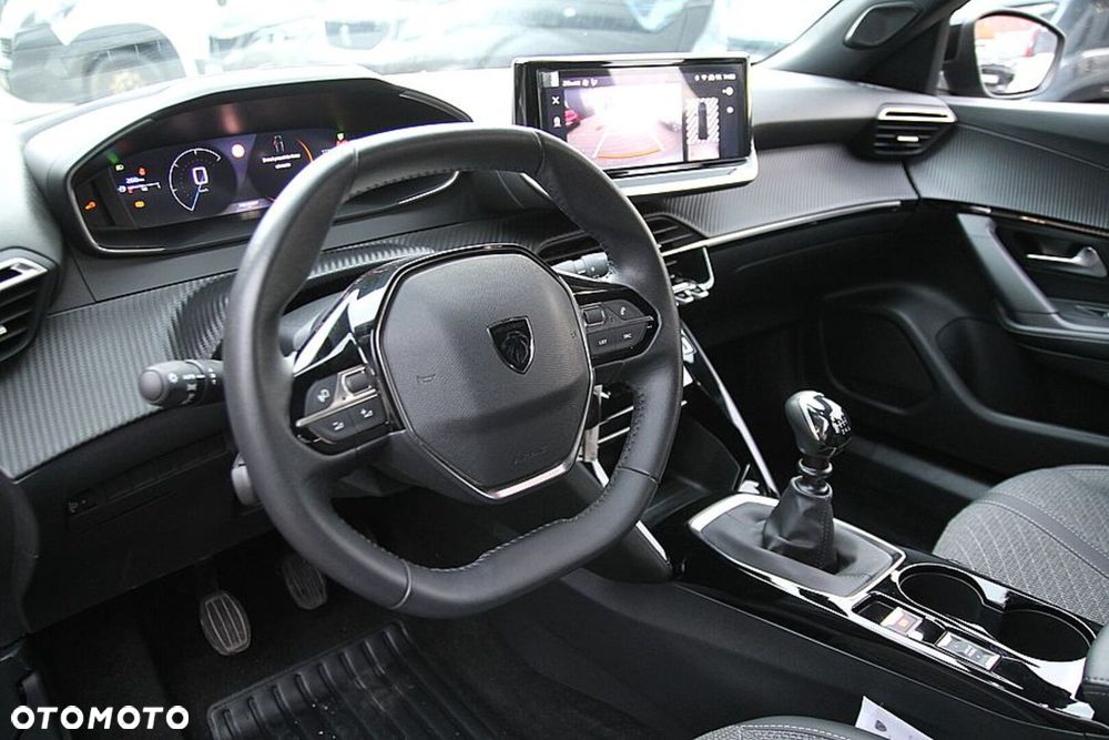 Peugeot 2008 - 4