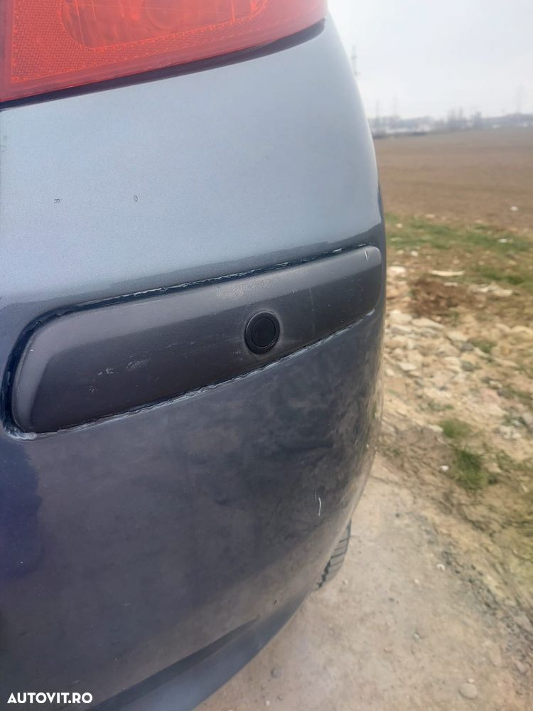 Renault Clio III 1.5dCi Dynamique - 7