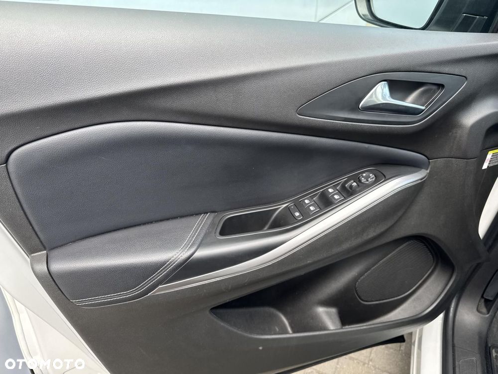 Opel Grandland X - 11