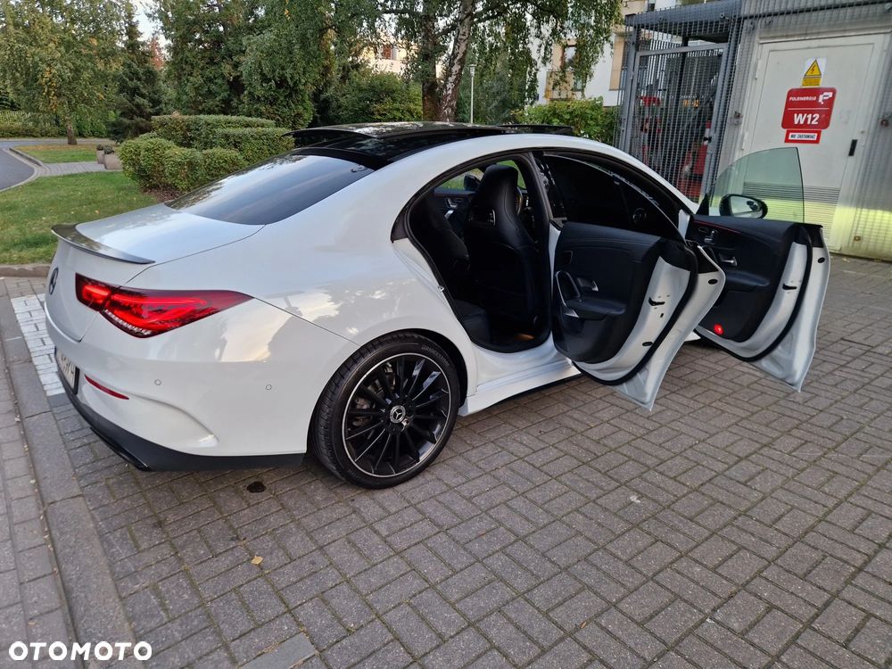 Mercedes-Benz CLA 220 4-Matic AMG Line 7G-DCT - 15