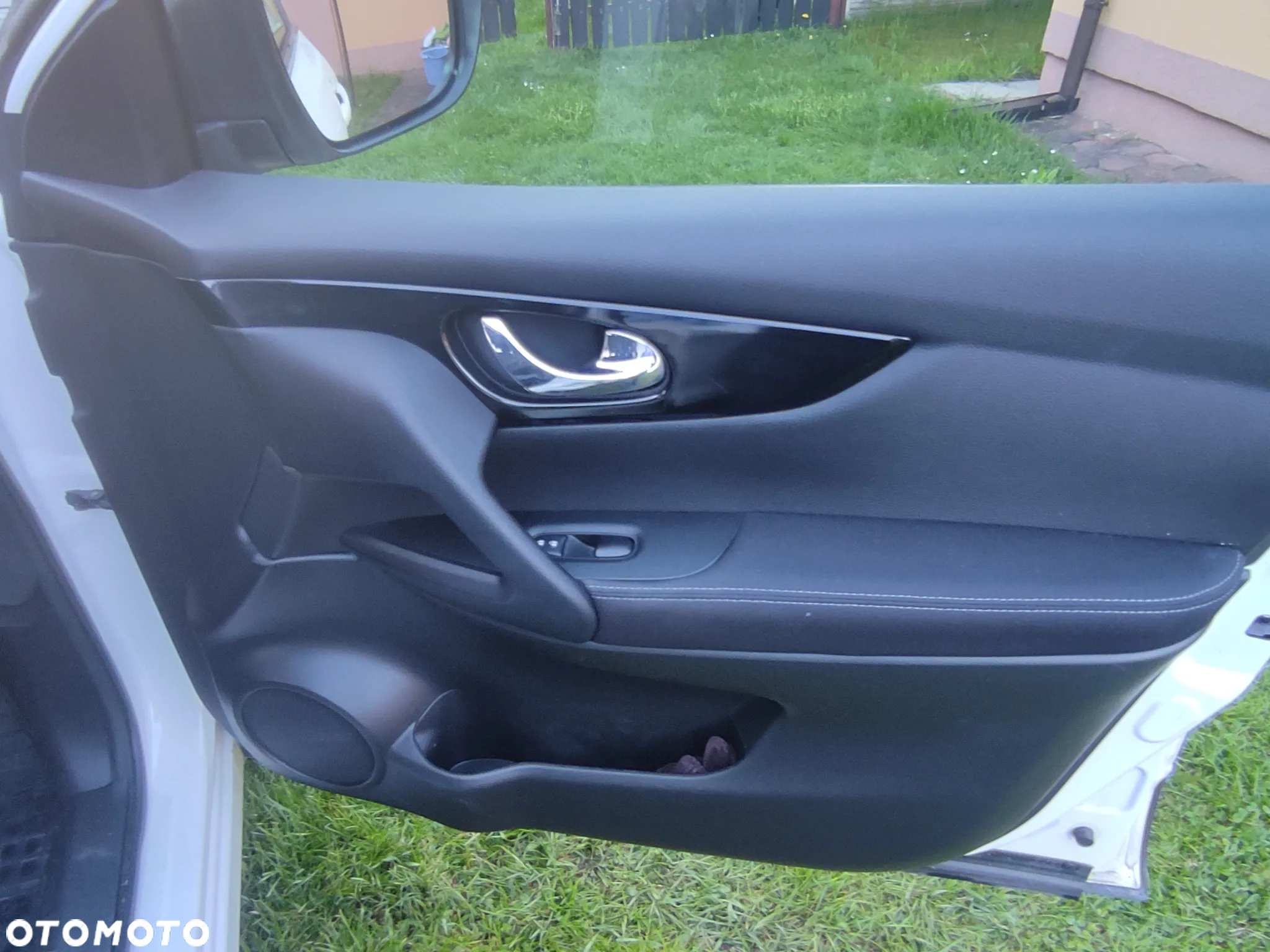 Nissan Qashqai 1.5 dCi N-Connecta EU6 - 22