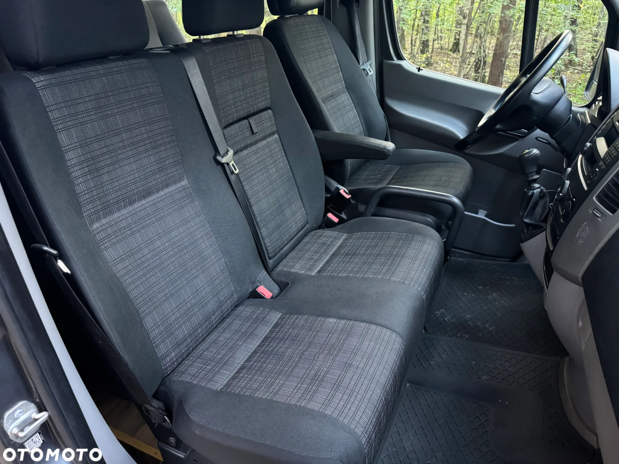 Mercedes-Benz Sprinter - 9