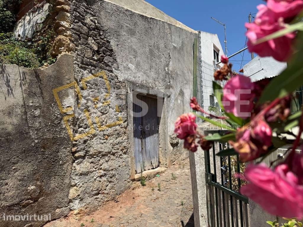 Imóvel com PROJETO APROVADO para moradia T2 - Enxara do Bispo, Mafra - Grande imagem: 2/22