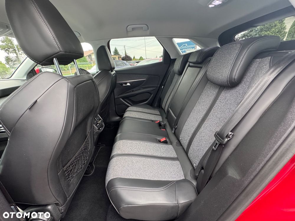 Peugeot 3008 PureTech 130 Stop & Start GPF Allure - 16
