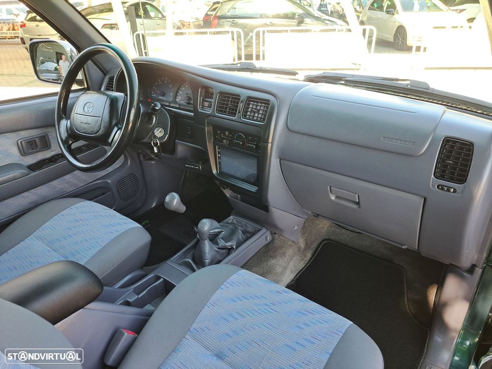 Toyota Hilux Tracker 2.5 TD 4WD (33LNG8) - 20