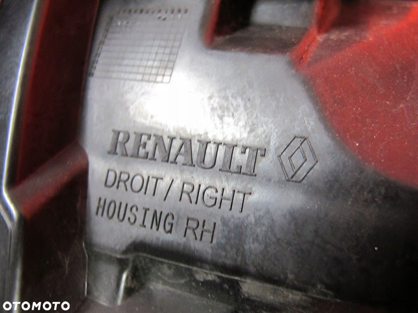 RENAULT CAPTUR LAMPA REFLEKTOR LED PRAWA PRZÓD EU - 14