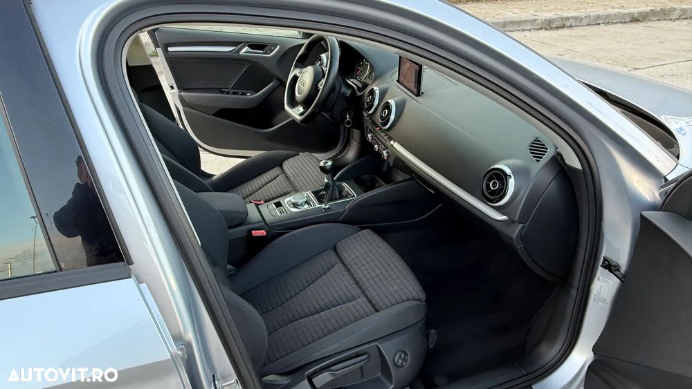 Audi A3 Limuzina 1.4 TFSI Attraction - 8