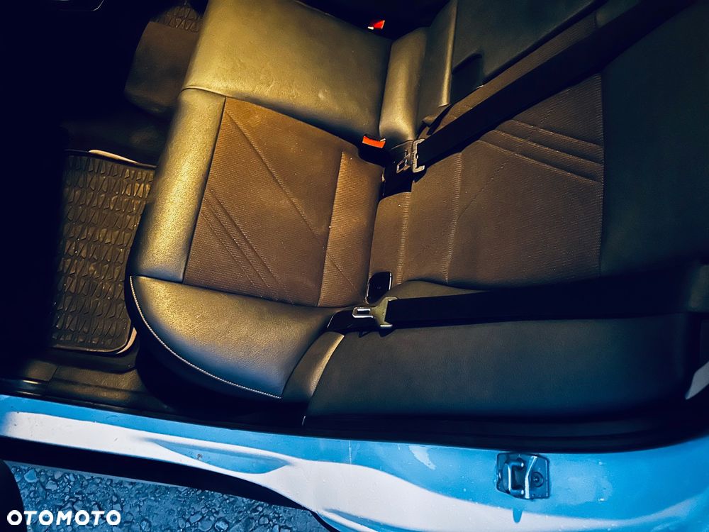 BMW X1 xDrive18d xLine - 3