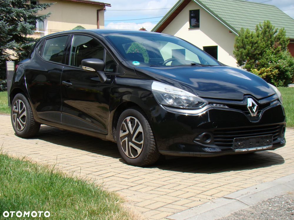 Renault Clio 1.2 16V 75 Life - 2