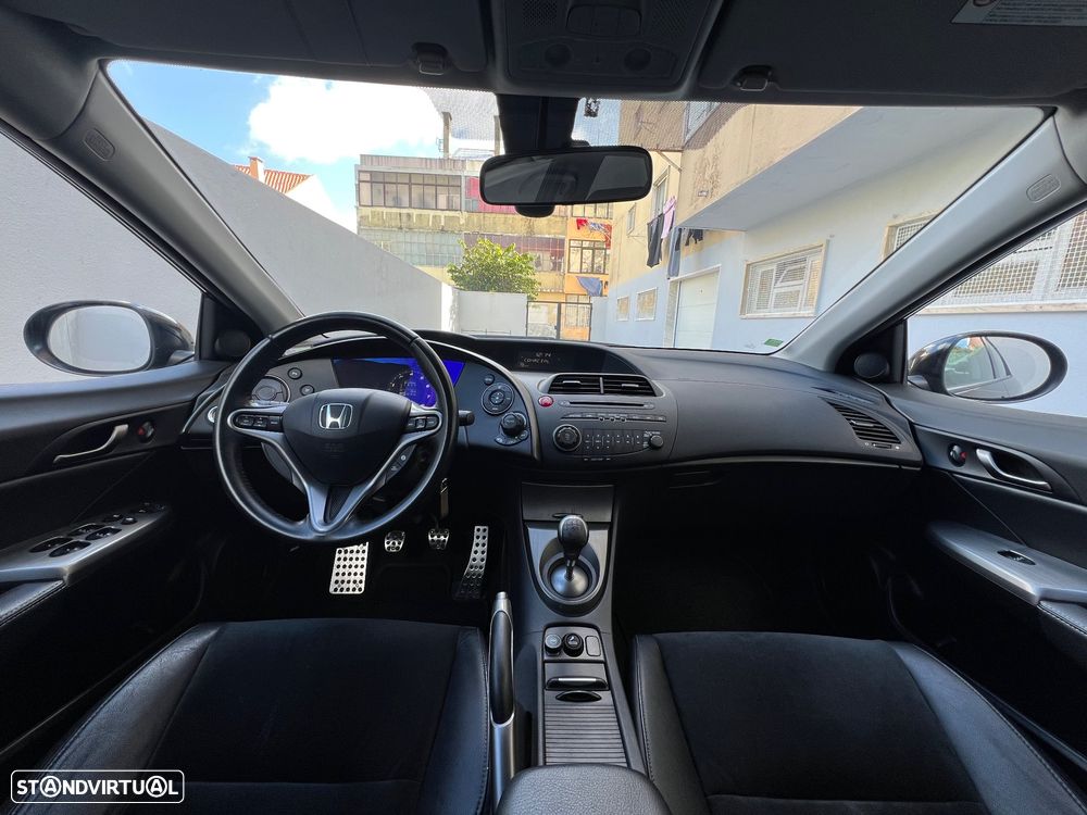 Honda Civic 1.4 i-VTEC Sport - 22