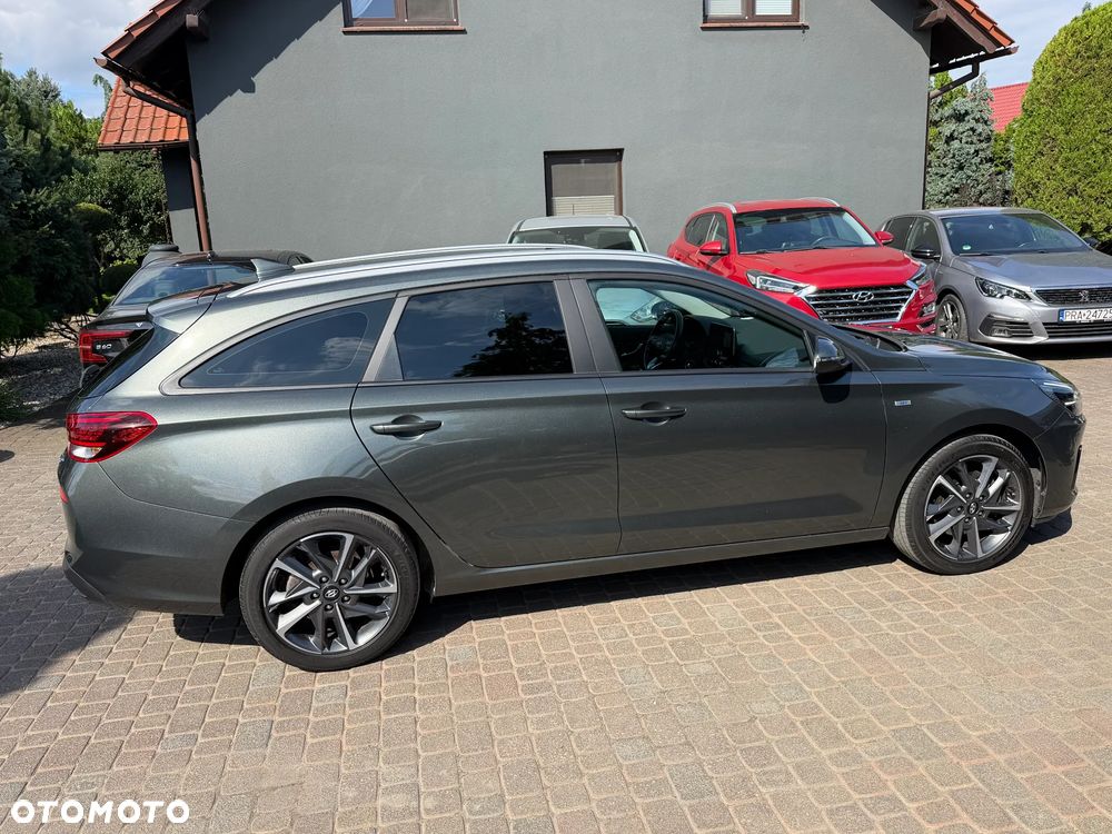 Hyundai i30 1.5 T-GDI 48V-Hybrid Advantage - 16