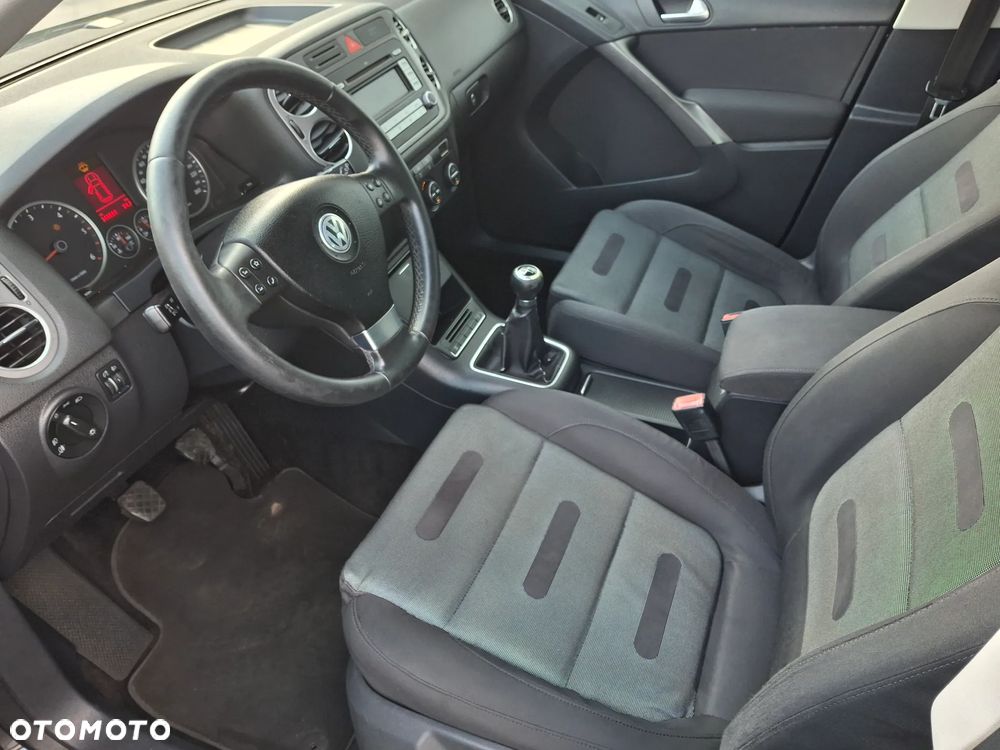 Volkswagen Tiguan 2.0 TDI DPF 4Motion Sport & Style - 18