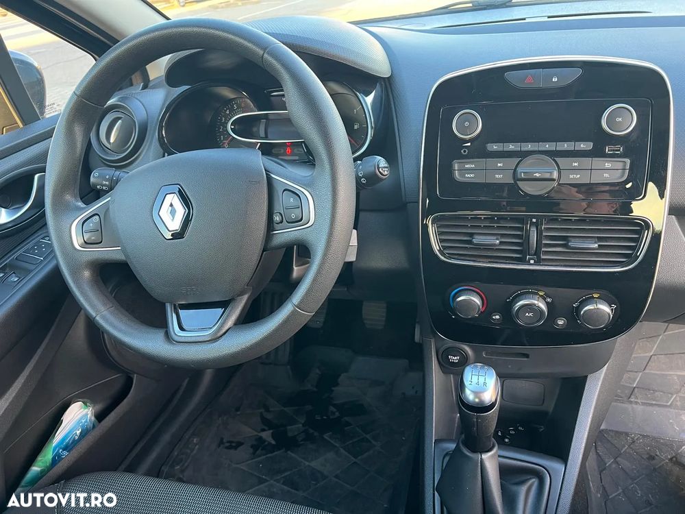 Renault Clio Estate TCe Life - 13