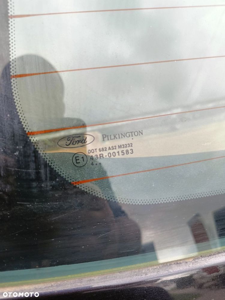 Fiesta MK6 klapa tylna tył z szybą ST - LINE kolor D2 stan bdb Ford - 2